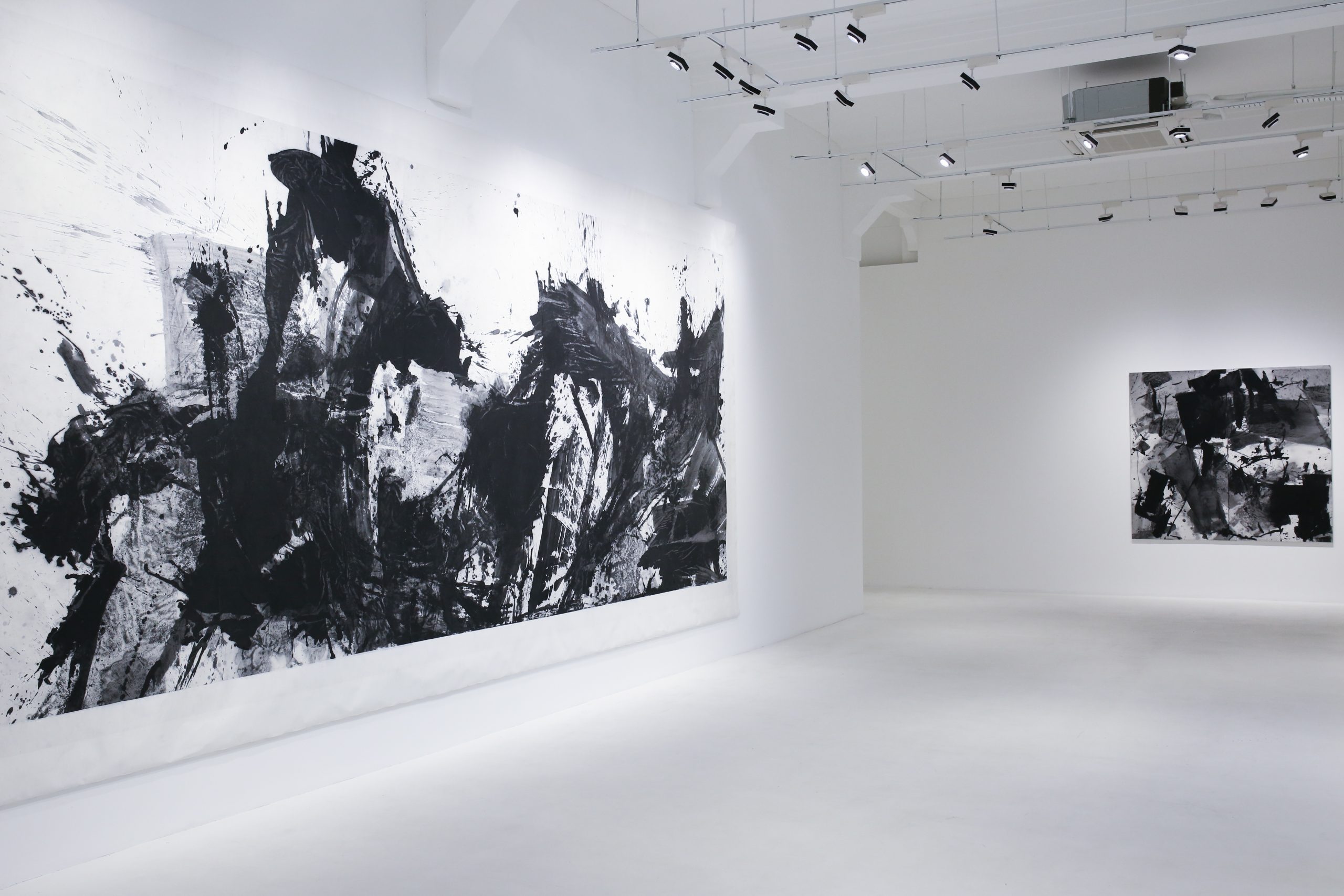 The Art of Line Installation shots | Pearl Lam Projects