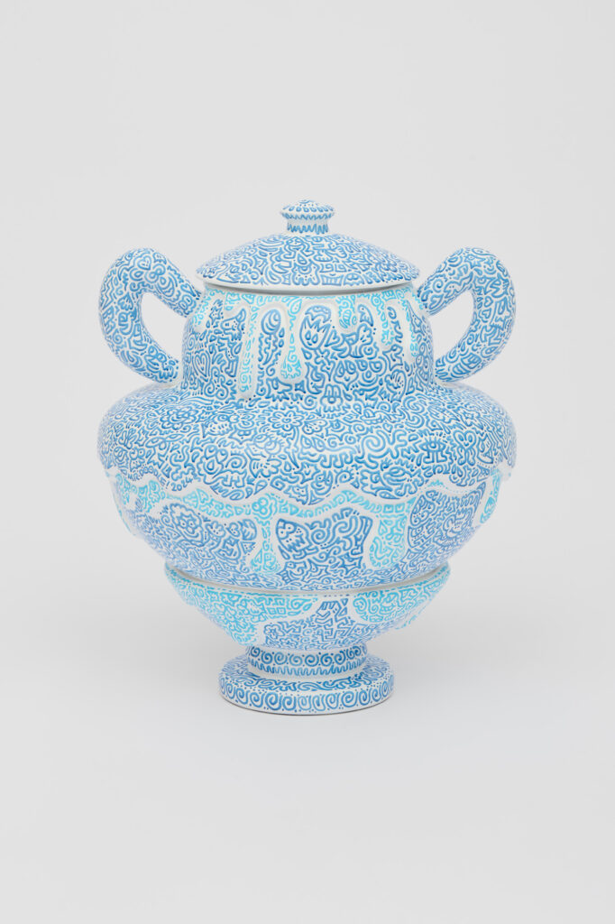 mr doodle b 1994 uk dripoodle urn 2024 acrylic on resin sculptureh45 x w371 x d283 cm h17 34 x w14 58 x d11 18 in